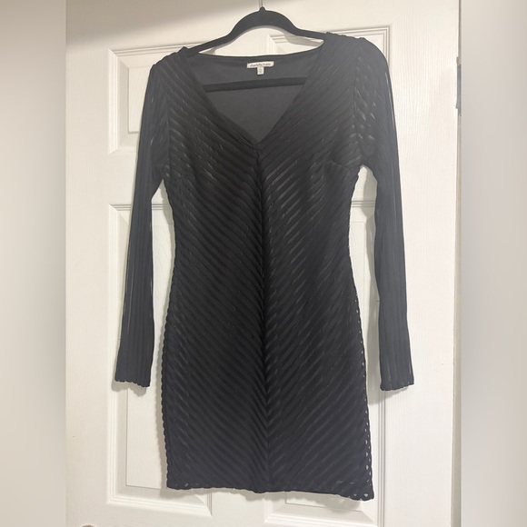 Charlotte Russe Dresses & Skirts - Charlotte Russe Black Textured Long Sleeve Dress